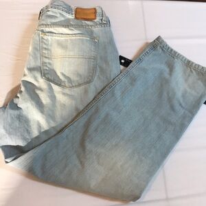 Tommy Hilfiger  size 14-16 light blue baggy jeans stove pipe leg